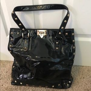 Black tote